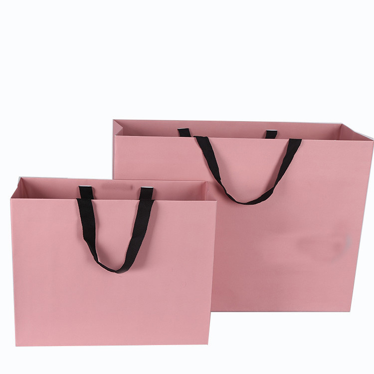 Die Rosa Lamellierte Farbpapptasche Druckte Luxus Fur Den Einkauf Geschenk