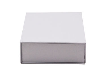 Spitzen-Geschenkboxen des leichten Schlages des Gewichts-180.2g mit magnetischer Fang-weißem Farbrechteck formen fournisseur