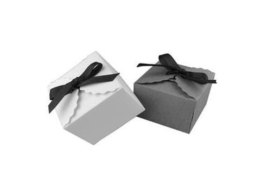 Quadratische materielle Größe des Form-Gewohnheit Druckgeschenkbox-gestrichenen Papiers 6,5 * 6,5 * 4.5cm fournisseur