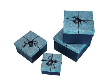 Bowknot-Gewohnheit Druckgeschenkbox-handgemachte reine Farbverschiedene Größe verfügbar fournisseur